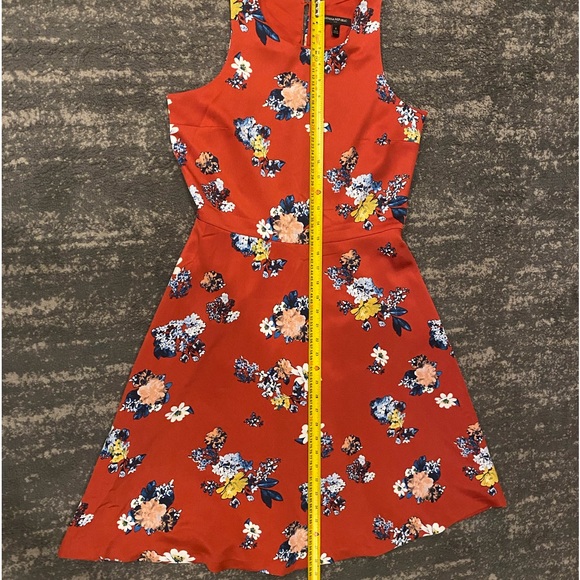 Banana Republic silky dress - Picture 10 of 12